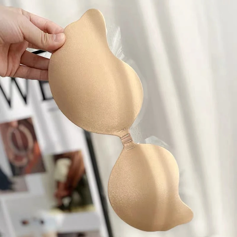 Copricapezzoli Adesivi Riutili - Silicone Bra Adhesive recensione e prezzo